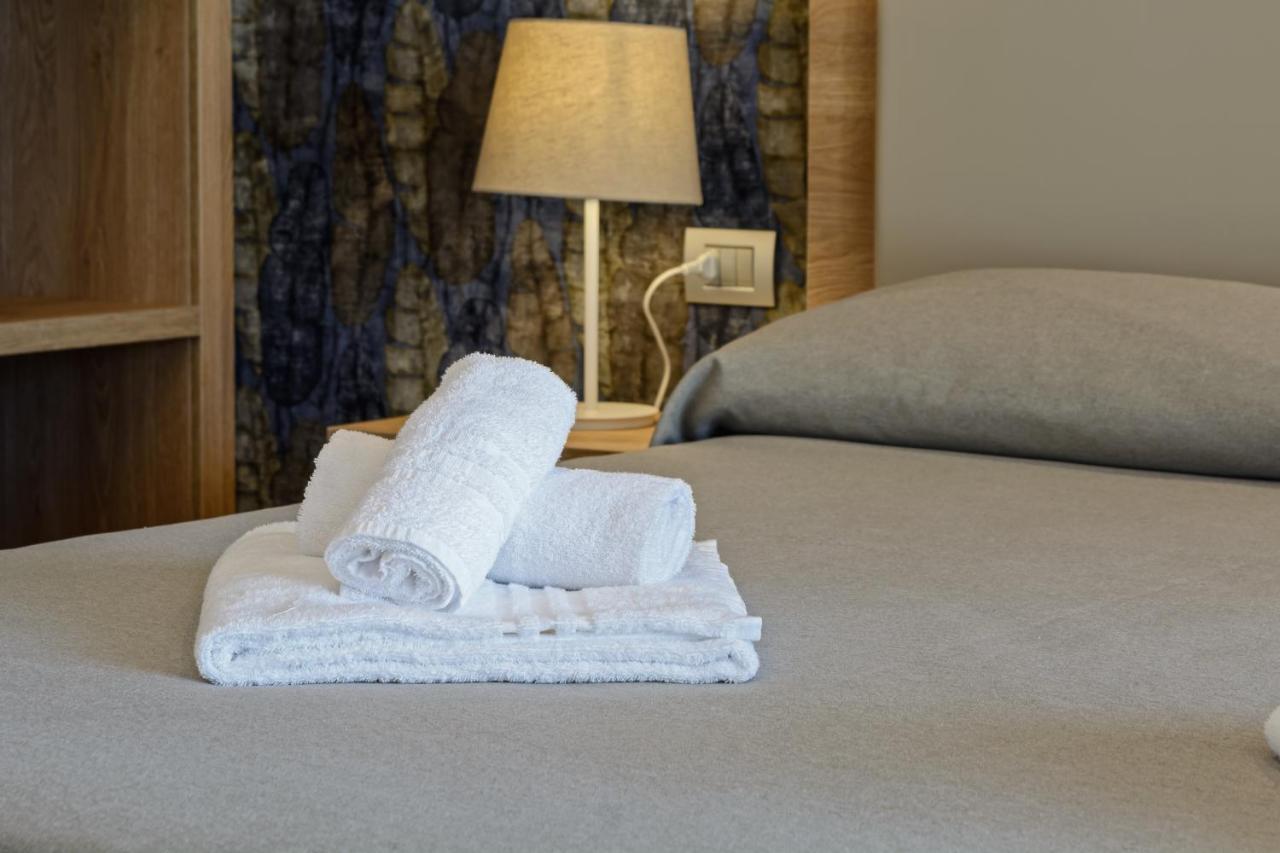 אגרופולי Hotel Serenella מראה חיצוני תמונה