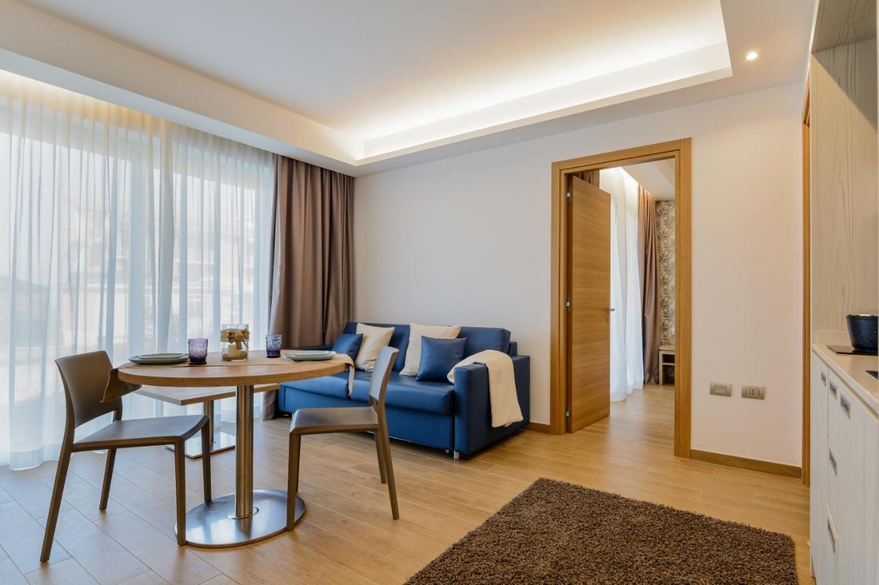 אגרופולי Hotel Serenella מראה חיצוני תמונה