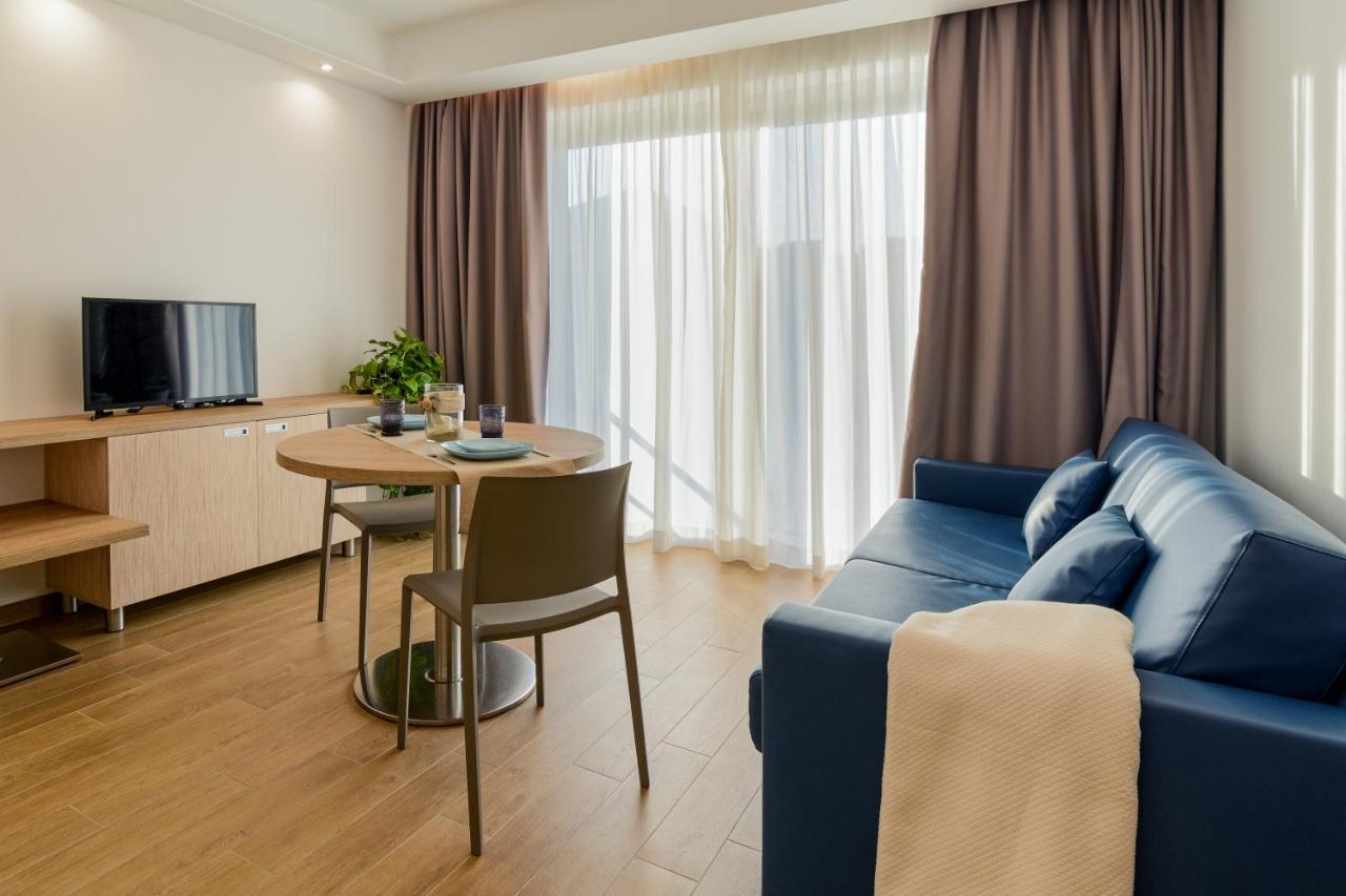 אגרופולי Hotel Serenella מראה חיצוני תמונה